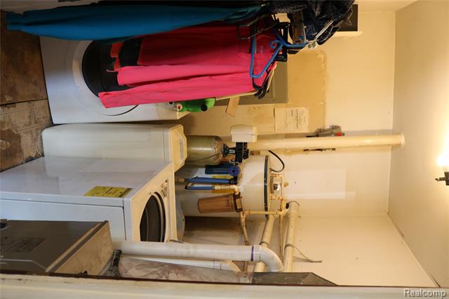 Builiding view five for 5794 Arbela, Millington, MI. 48746