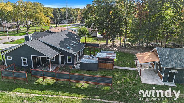 Builiding view eleven for 4958 Forest Park, Watervliet, MI. 49098