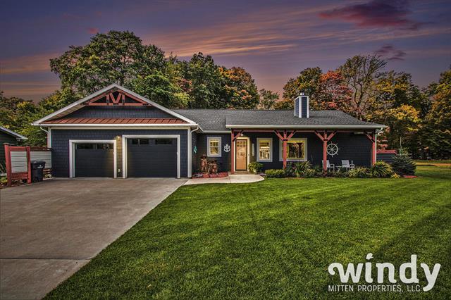 Builiding view forty two for 4958 Forest Park, Watervliet, MI. 49098