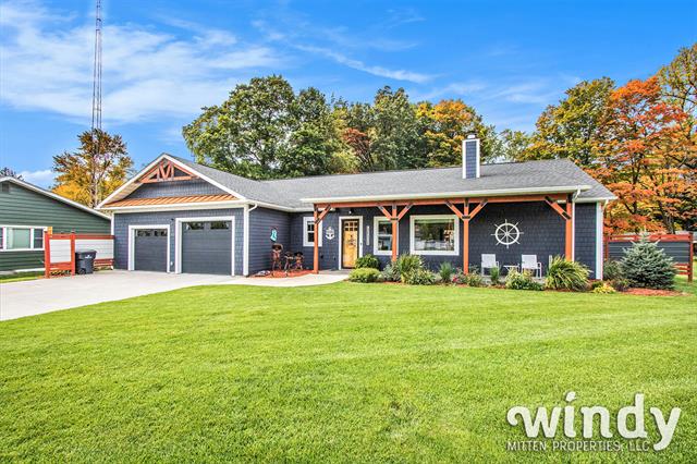 Builiding view four for 4958 Forest Park, Watervliet, MI. 49098