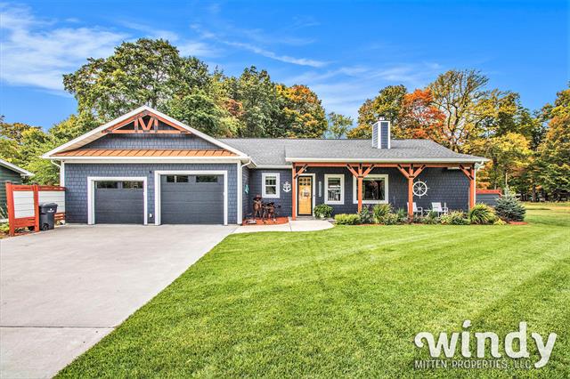 Builiding view six for 4958 Forest Park, Watervliet, MI. 49098