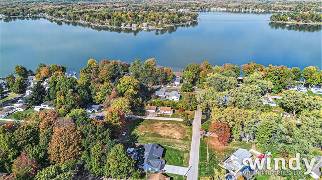 Builiding view three for 4958 Forest Park, Watervliet, MI. 49098