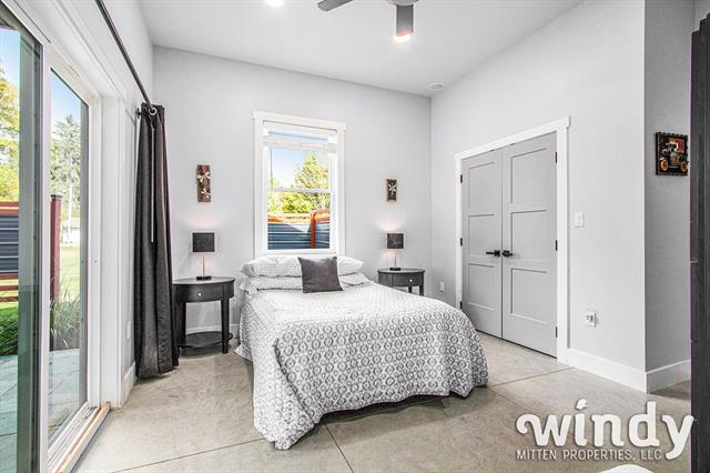 Builiding view twenty four for 4958 Forest Park, Watervliet, MI. 49098