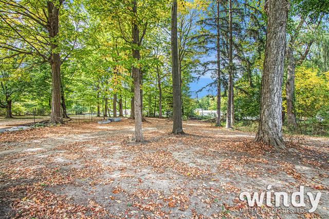 Builiding view twenty nine for 4958 Forest Park, Watervliet, MI. 49098