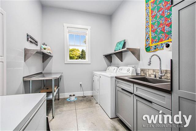 Builiding view twenty six for 4958 Forest Park, Watervliet, MI. 49098