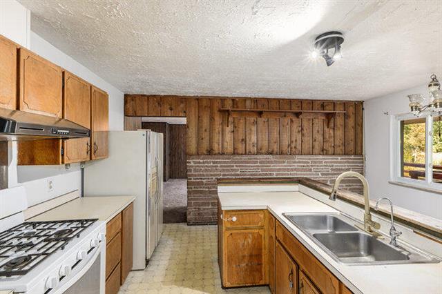 Builiding view five for 4434 Allison, Michigan Center, MI. 49254