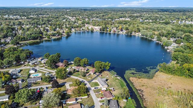 Builiding view one for 4434 Allison, Michigan Center, MI. 49254