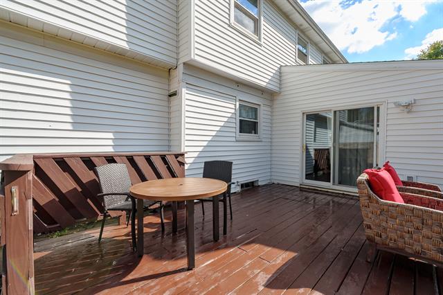 Builiding view thirty one for 6238 Hampton, Portage, MI. 49024