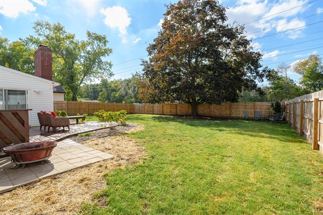 Builiding view thirty two for 6238 Hampton, Portage, MI. 49024