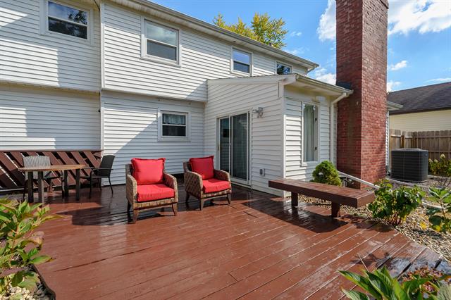 Builiding view thirty for 6238 Hampton, Portage, MI. 49024