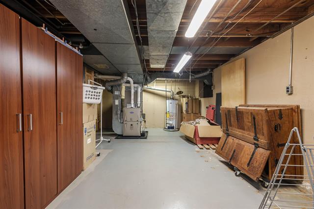 Builiding view twenty eight for 6238 Hampton, Portage, MI. 49024