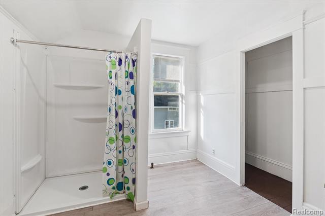 Builiding view fourteen for 280 Main, Imlay City, MI. 48444