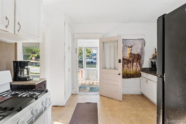 Builiding view seven for 280 Main, Imlay City, MI. 48444