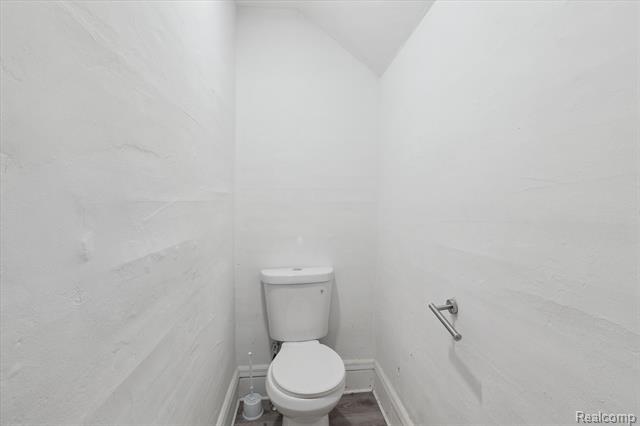 Builiding view sixteen for 280 Main, Imlay City, MI. 48444