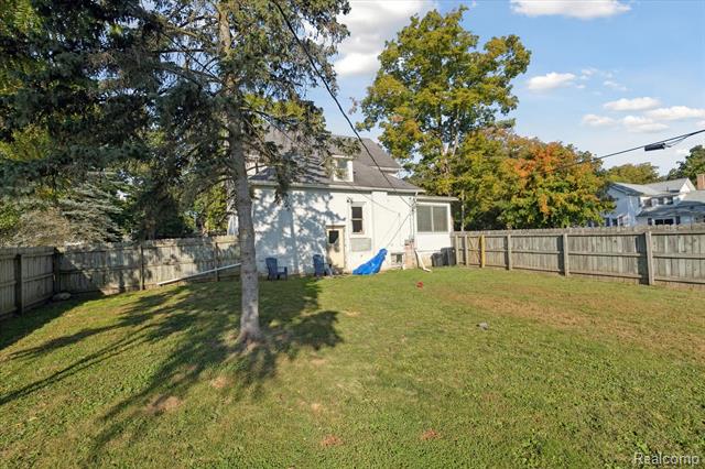 Builiding view twenty two for 280 Main, Imlay City, MI. 48444