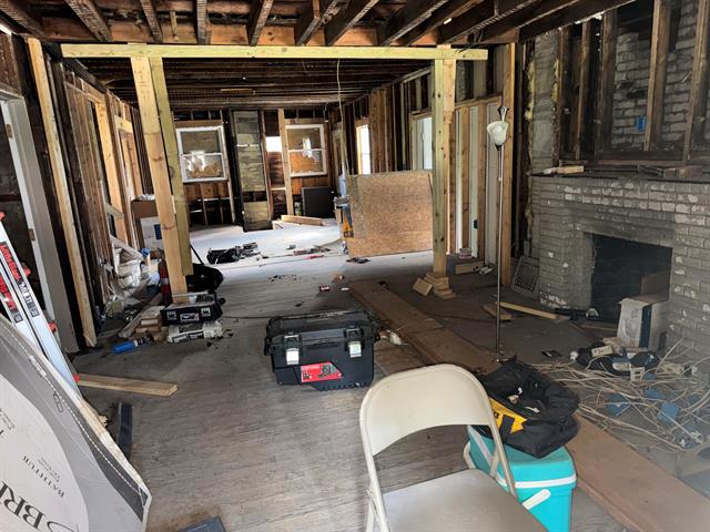 Builiding view three for 162 Calhoun, Battle Creek, MI. 49017
