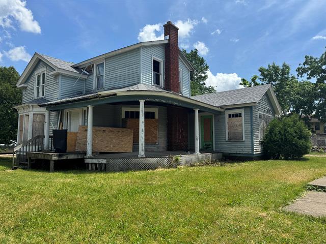 front view for 162 Calhoun Street, Battle Creek, Mi. 49017
