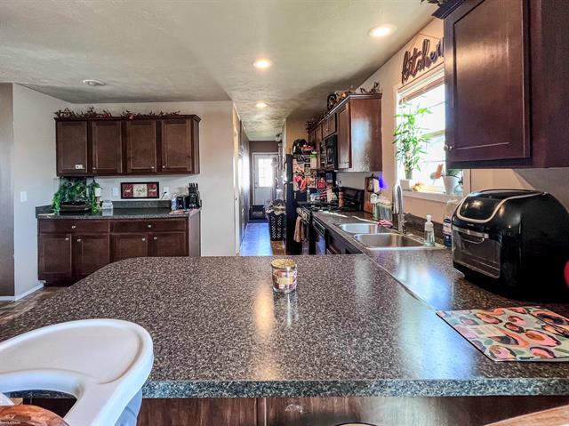 Builiding view eight for 3667 Falcons Nest, White Lake, MI. 48383