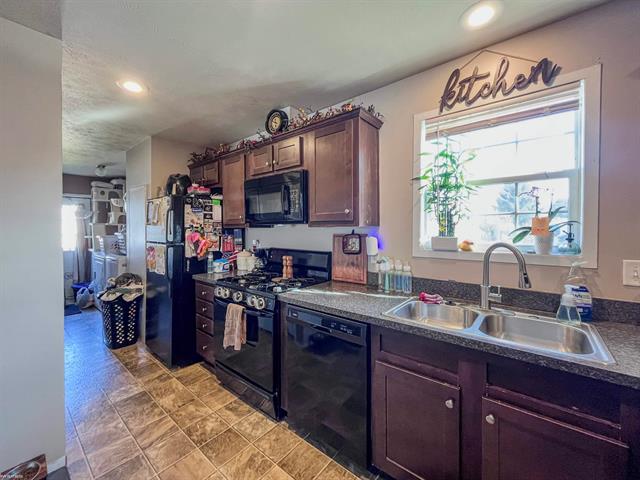 Builiding view twelve for 3667 Falcons Nest, White Lake, MI. 48383