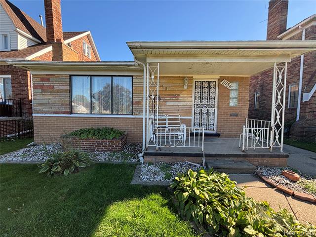 front view for 11156 E Outer Drive, Detroit, Mi. 48224