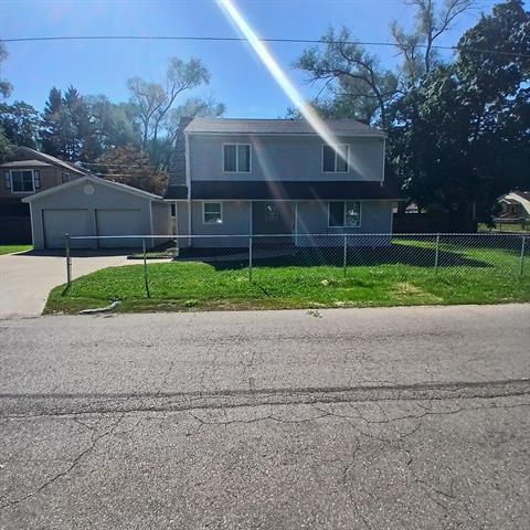 front view for 1301 Superior Avenue, Benton Harbor, Mi. 49022