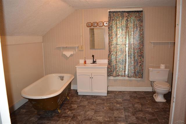 Builiding view twelve for 714 Nebobish, Bay City, MI. 48708