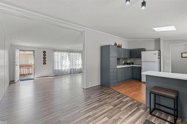 Builiding view eleven for 255 Grissom, Flushing, MI. 48433