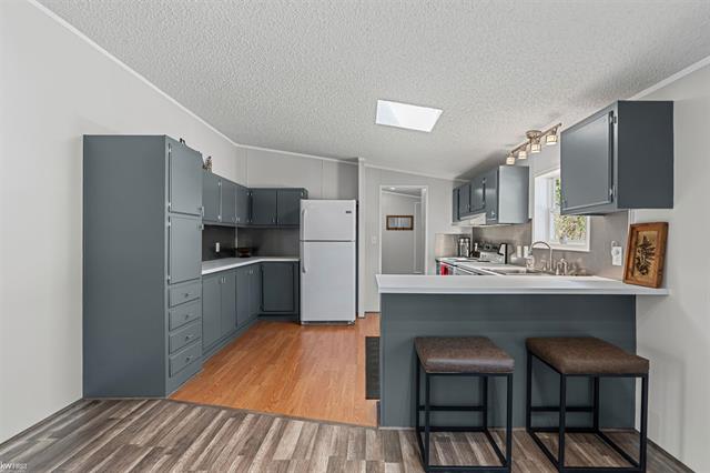 Builiding view seven for 255 Grissom, Flushing, MI. 48433