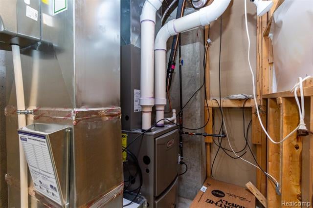 Builiding view thirty three for 11270 Linda Kay, Goodrich, MI. 48438