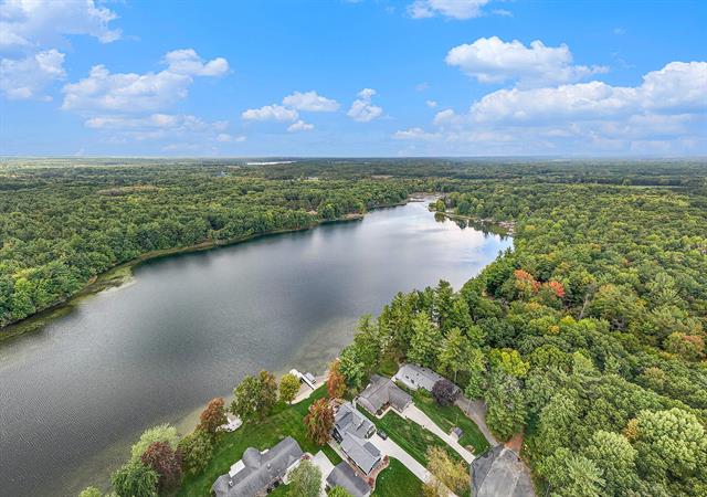 Builiding view forty for 13483 Oakcrest, Gowen, MI. 49326