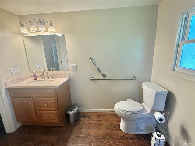 Builiding view fourteen for 6349 Dixon, Monroe, MI. 48161