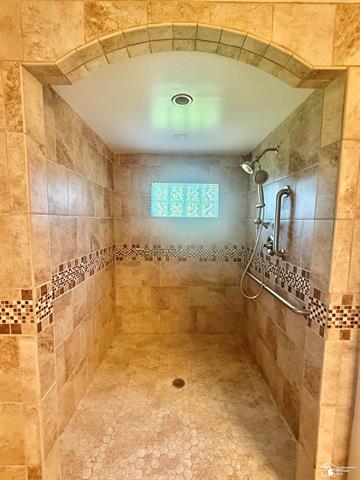 Builiding view seventeen for 6349 Dixon, Monroe, MI. 48161