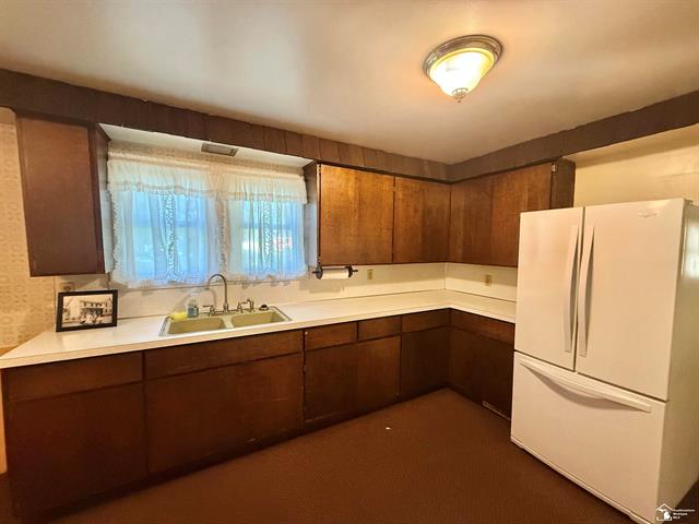 Builiding view twenty eight for 6349 Dixon, Monroe, MI. 48161