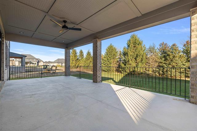 Builiding view six for 57116 Veridian, Washington, MI. 48094