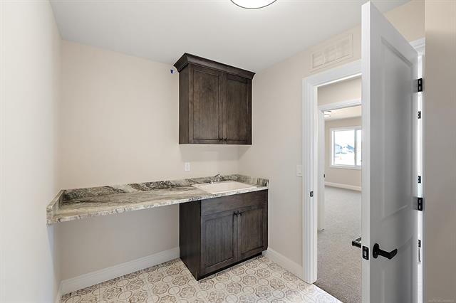 Builiding view twenty nine for 57116 Veridian, Washington, MI. 48094