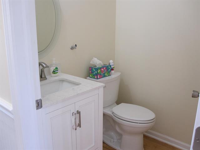 Builiding view eight for 306 Cambridge, Dexter, MI. 48130