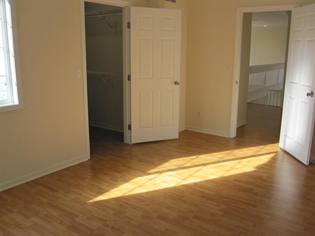 Builiding view seventeen for 306 Cambridge, Dexter, MI. 48130