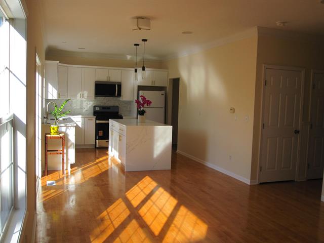 Builiding view thirty five for 306 Cambridge, Dexter, MI. 48130