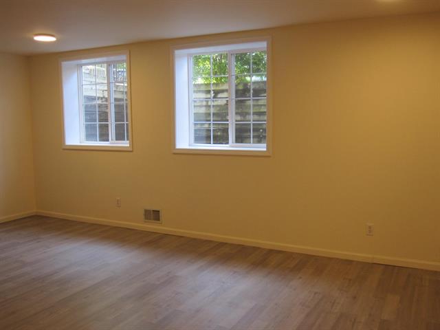 Builiding view twenty four for 306 Cambridge, Dexter, MI. 48130