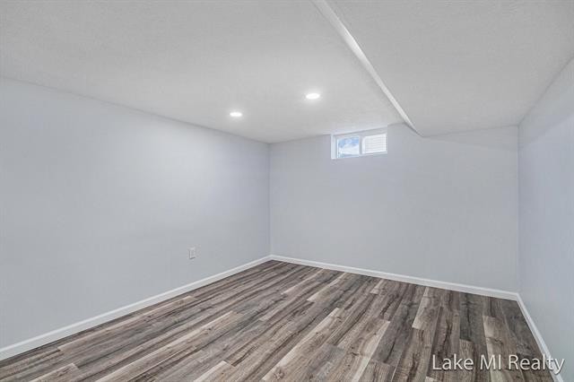 Builiding view twenty for 1241 Marymark, Jenison, MI. 49428