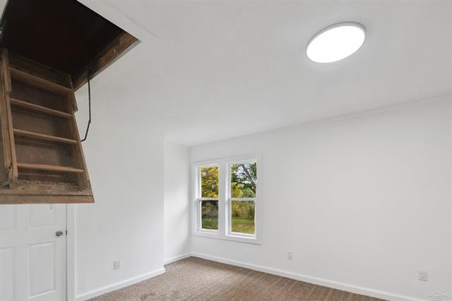 Builiding view sixteen for 755 Sherman, Saginaw, MI. 48604