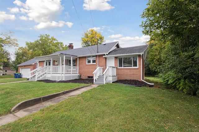 Builiding view thirty nine for 755 Sherman, Saginaw, MI. 48604