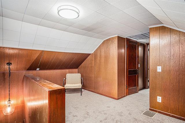 Builiding view nineteen for 2222 Hoyle, Grand Rapids, MI. 49544