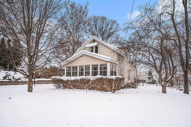 Builiding view two for 2222 Hoyle, Grand Rapids, MI. 49544