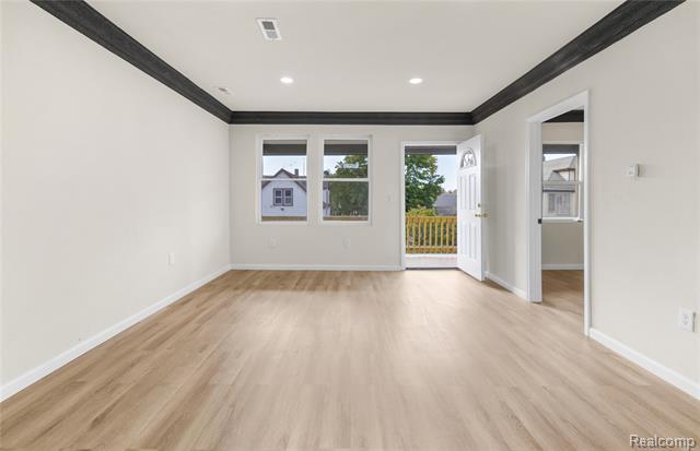 Builiding view eleven for 5228 Elmer, Detroit, MI. 48210