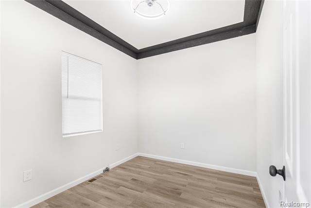 Builiding view seven for 5228 Elmer, Detroit, MI. 48210