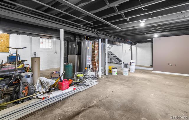 Builiding view twenty six for 5228 Elmer, Detroit, MI. 48210