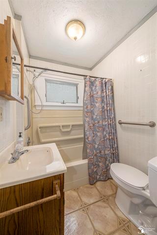 Builiding view twelve for 128 First, Milan, MI. 48160