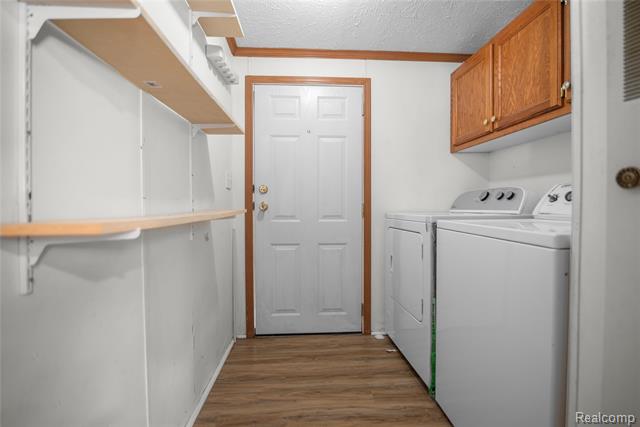 Builiding view twelve for 23467 Manor Road North, New Boston, MI. 48164