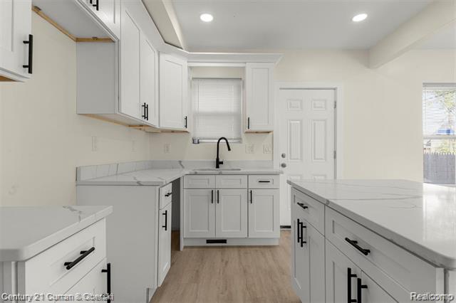 Builiding view seven for 6059 28Th, Detroit, MI. 48210